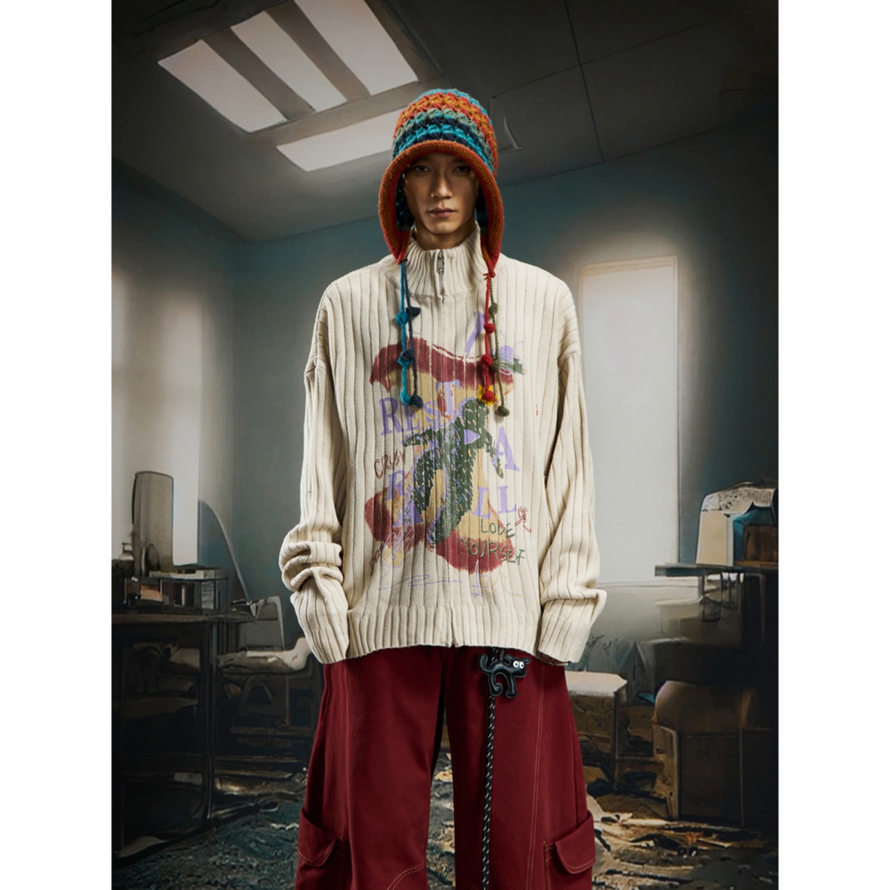 ストリート りんごプリントセーター T1956