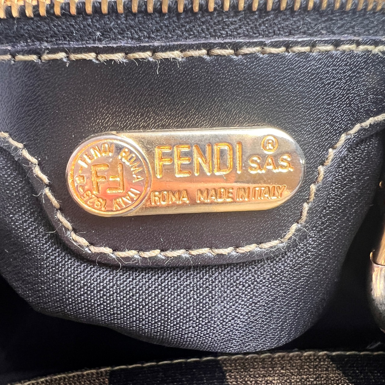 FENDI フェンディ ペカン クロスボディバッグ ショルダーバッグ ブラウン A-12782