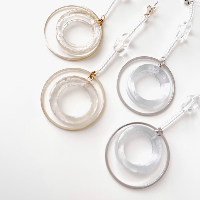 揺れるダブルフープピアス／イヤリング｜画像3