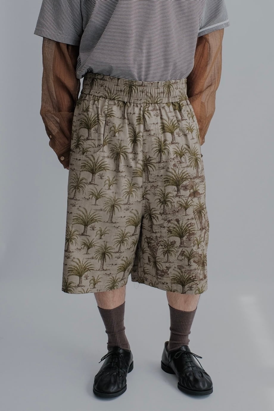 ABELIA EDWARD GOUCHA】ECHO SHORTS | puzzle