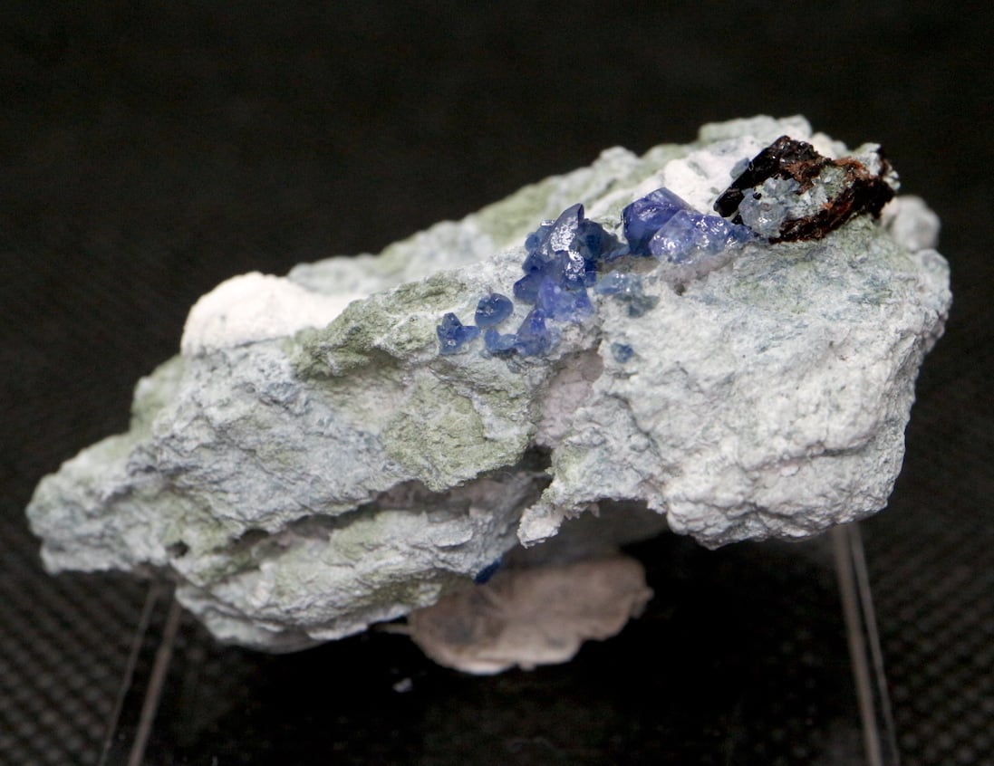 ベニトアイト ネプチュナイト ベニト石  カリフォルニア産  21,2g BN046 鉱物　天然石　パワーストーン