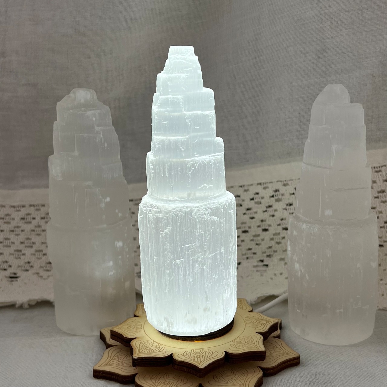 再販*セレナイトタワー*天然石インテリア*天然石の置き物