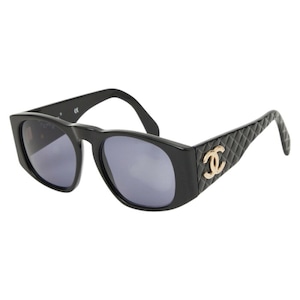 シャネル マトラッセ ココマーク サングラス 01450 94305 ブラック プラスチック レディース CHANEL 【中古】