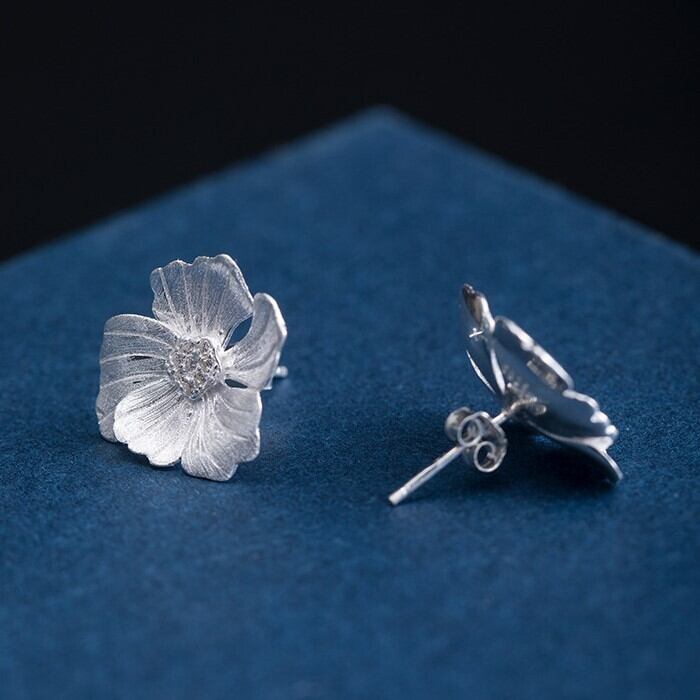 花のピアス 花 シルバー P010 | Vary