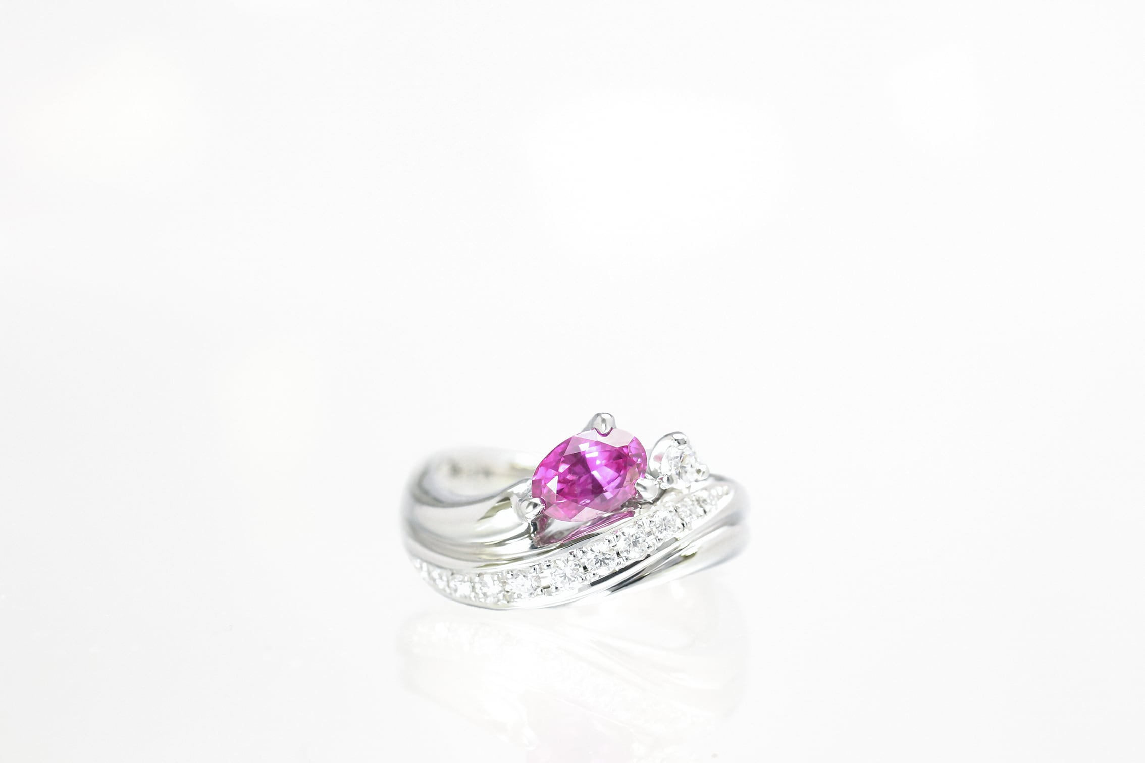 PT900 ピンクサファイア0.95ct/ダイヤモンド0.26ctリング#13 | rizjewelry