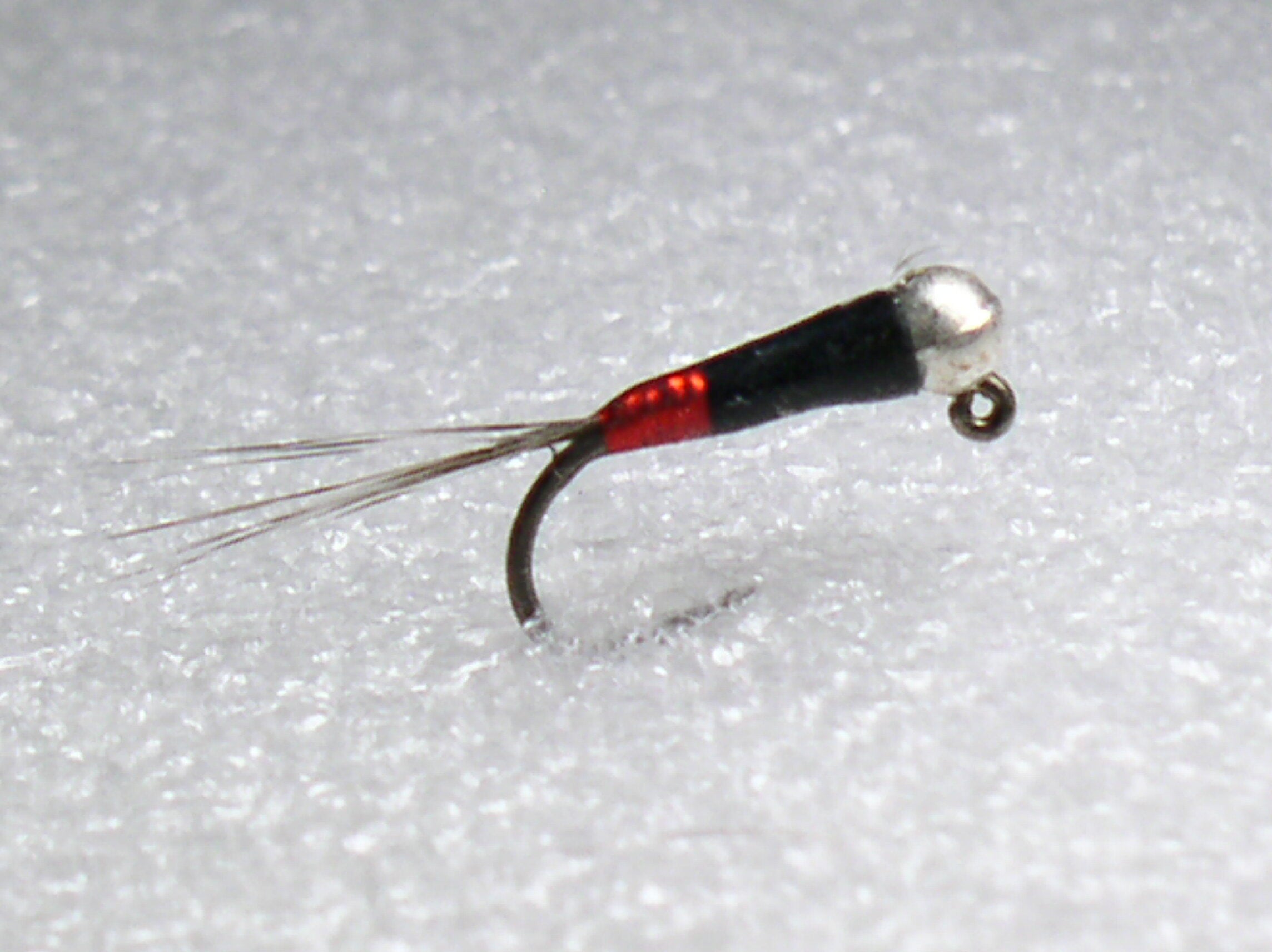 フライ　毛鉤 フライ テンカラ 毛バリ 8個 セット 12号 14号 4色 毛ばり 渓流