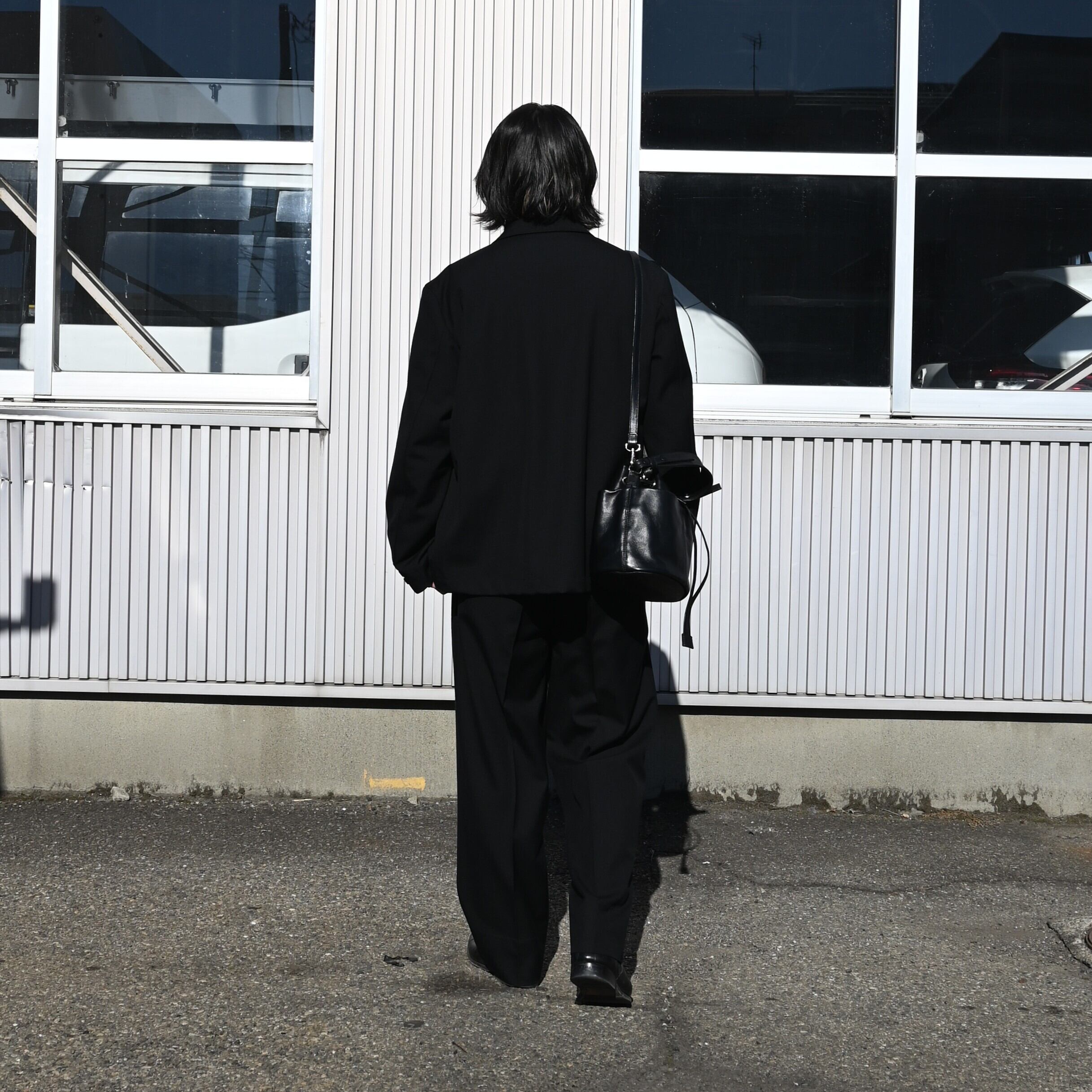 パンツ INTERIM MOLESKIN 1-TUCK BAGGY TROUSERS 3yG2yMSmekhe.jpg?width=768