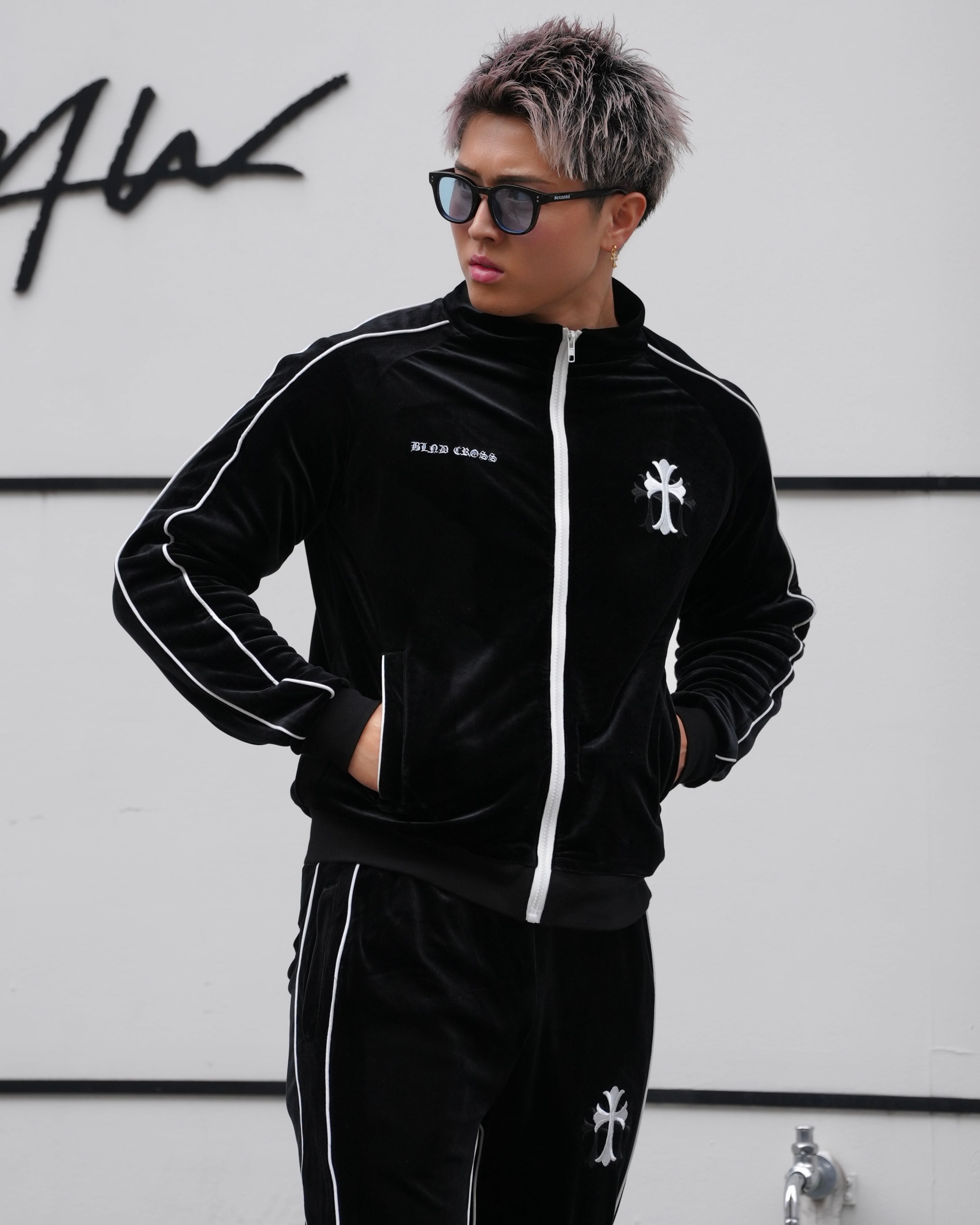 【新品未使用・未開封】BEEDEN スウェットセットアップ ブラック 新品未使用未開封】beeden ノベルティ セットアップ - メルカリ