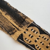 《No.013》短め ボゴランベルト黄土色 四角 泥染め 今回入荷分は写真15〜20枚目