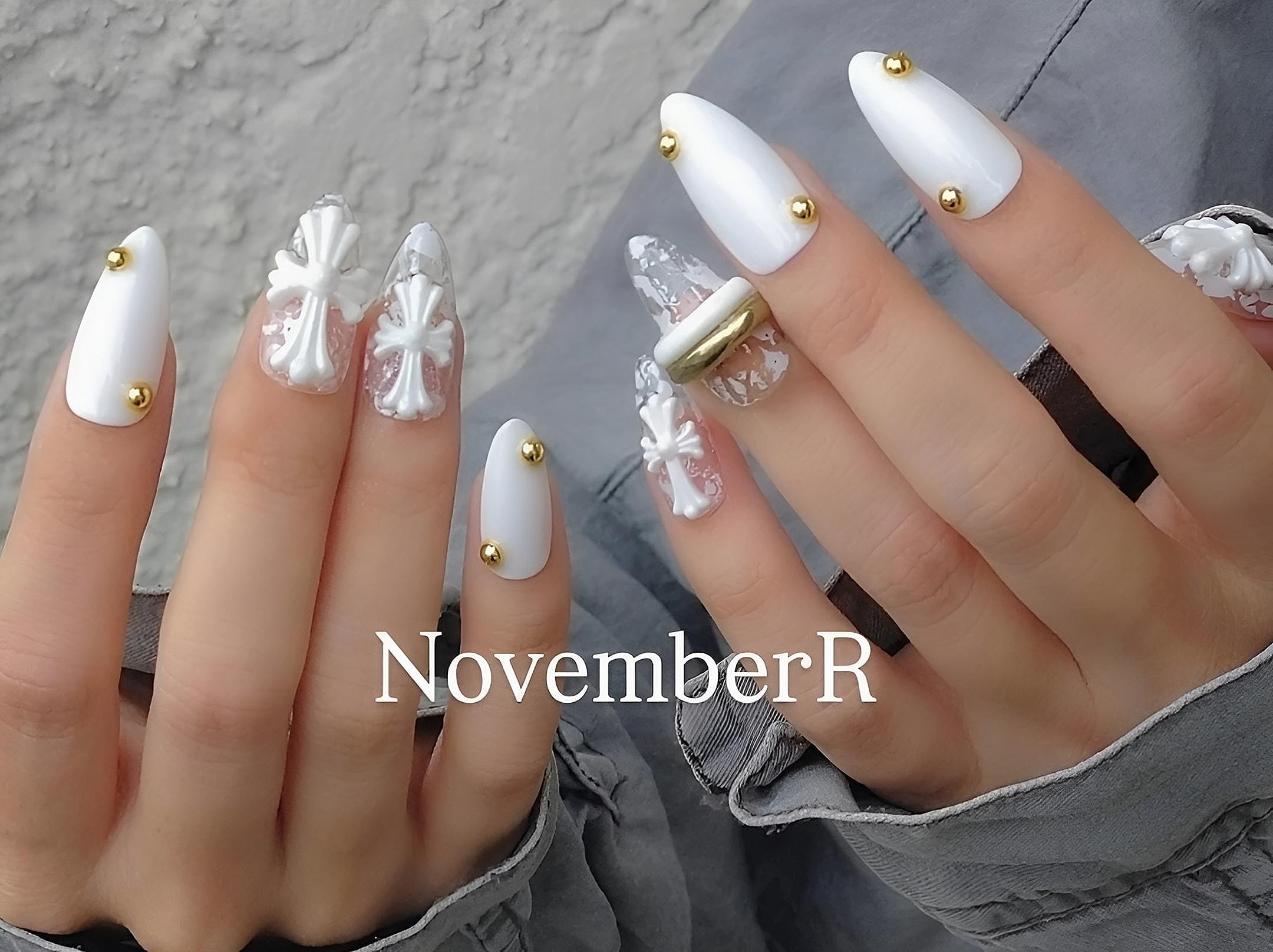 LA891☆大人気クロスネイルチップ | NovemberR 〰️ネイルチップ販売〰️