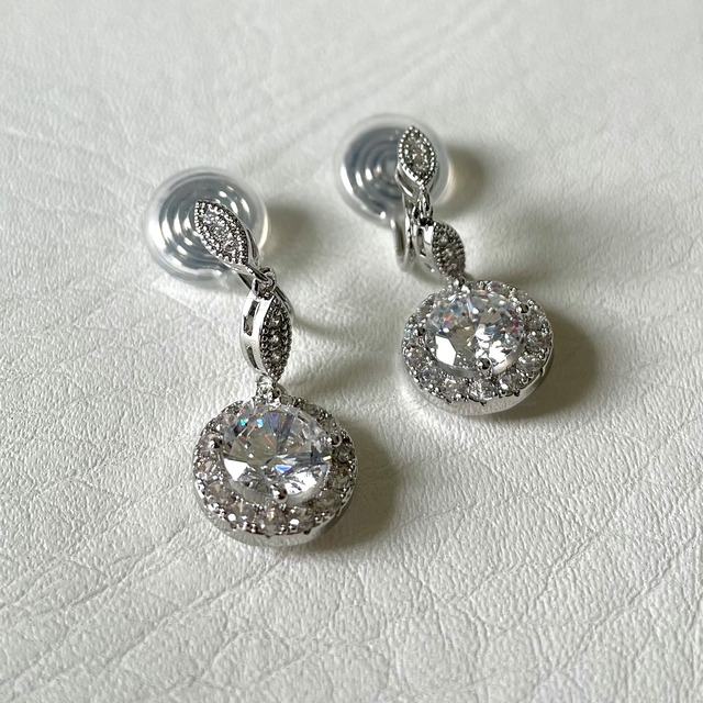 Zircon Drop Earring