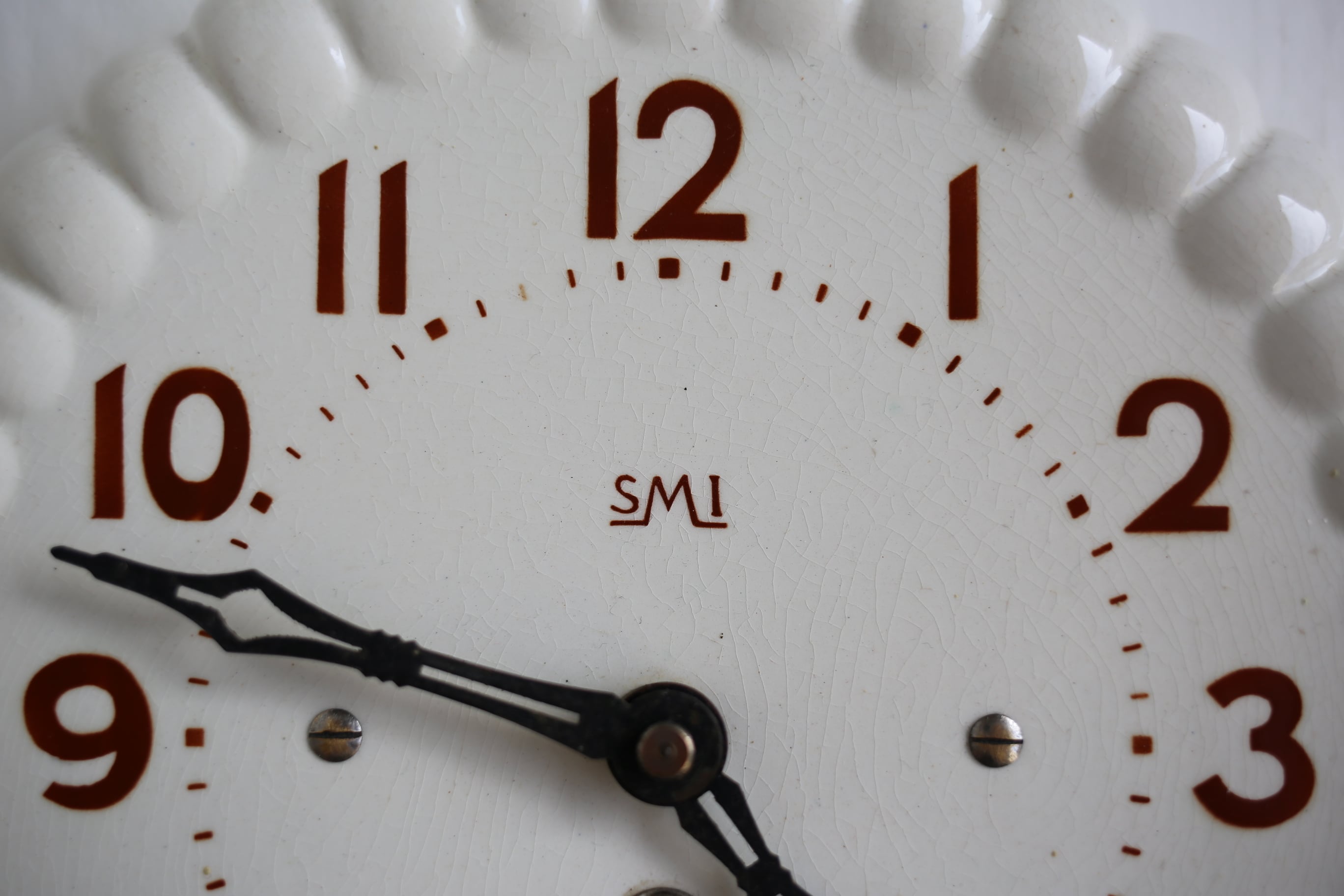 フランス アンティーク ヴィンテージ SMI社 陶器 壁掛け時計 ゼンマイ