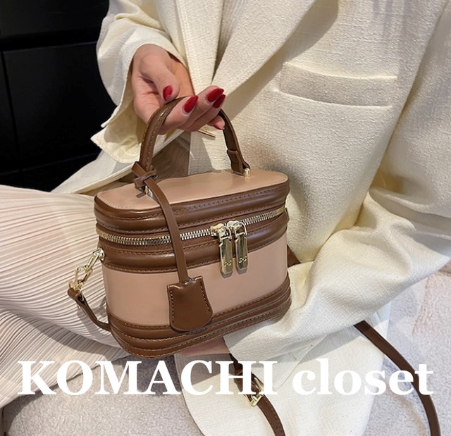 【送料無料】 ミニショルダーバック 肩がけバック 斜めがけバッグ 自立 ラウンドファスナー 韓国 レディース  オルチャン こなれ感 きれいめ 大人女子 20代 30代 エレガント 大人カジュアル デート 女子会 コンパクト デイリー おしゃれ 小さめ 大人可愛い 大人かわいい お洒落 上品 おそろい 色違い BOX型 ファスナー キュート  ラブリー こなれ感 OL  多用途 メイクバック 見やすい スタイリッシュ ブラック ホワイト 存在感 インスタ映え 旅行 ショッピング