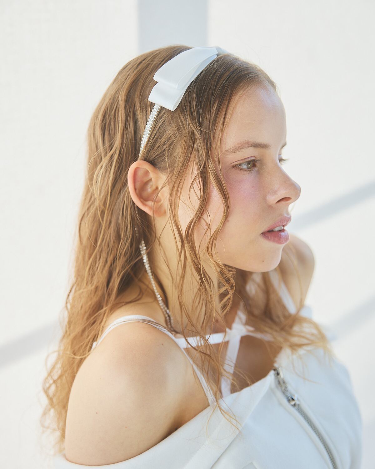 再入荷♡サテンリボンラインストーンカチューシャ | lilLilly official