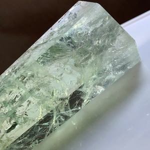 7..癒しのグリーンの色合い♪プラシオライト ポイント