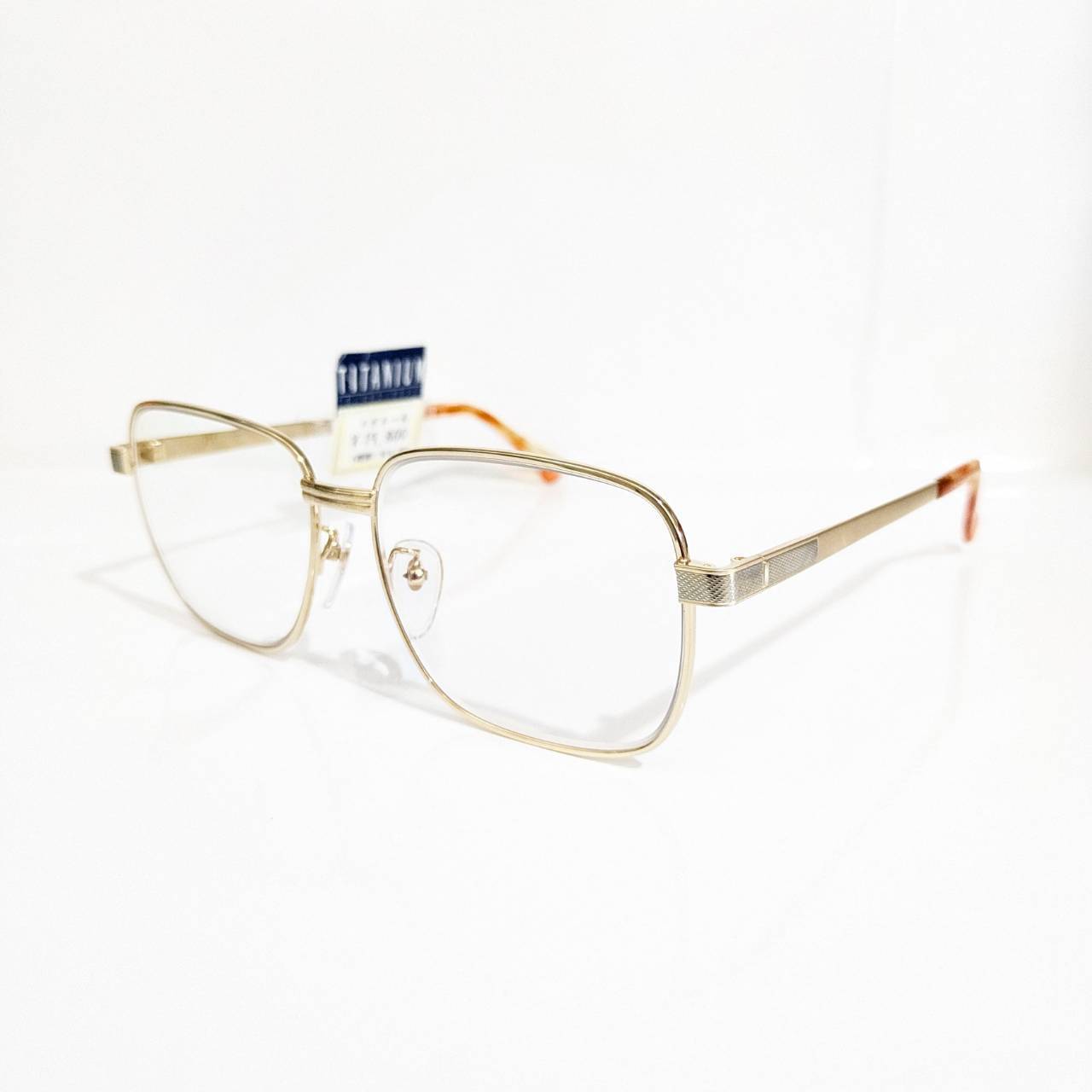 【TITANIUM】スクエアメタルフレーム ゴールド