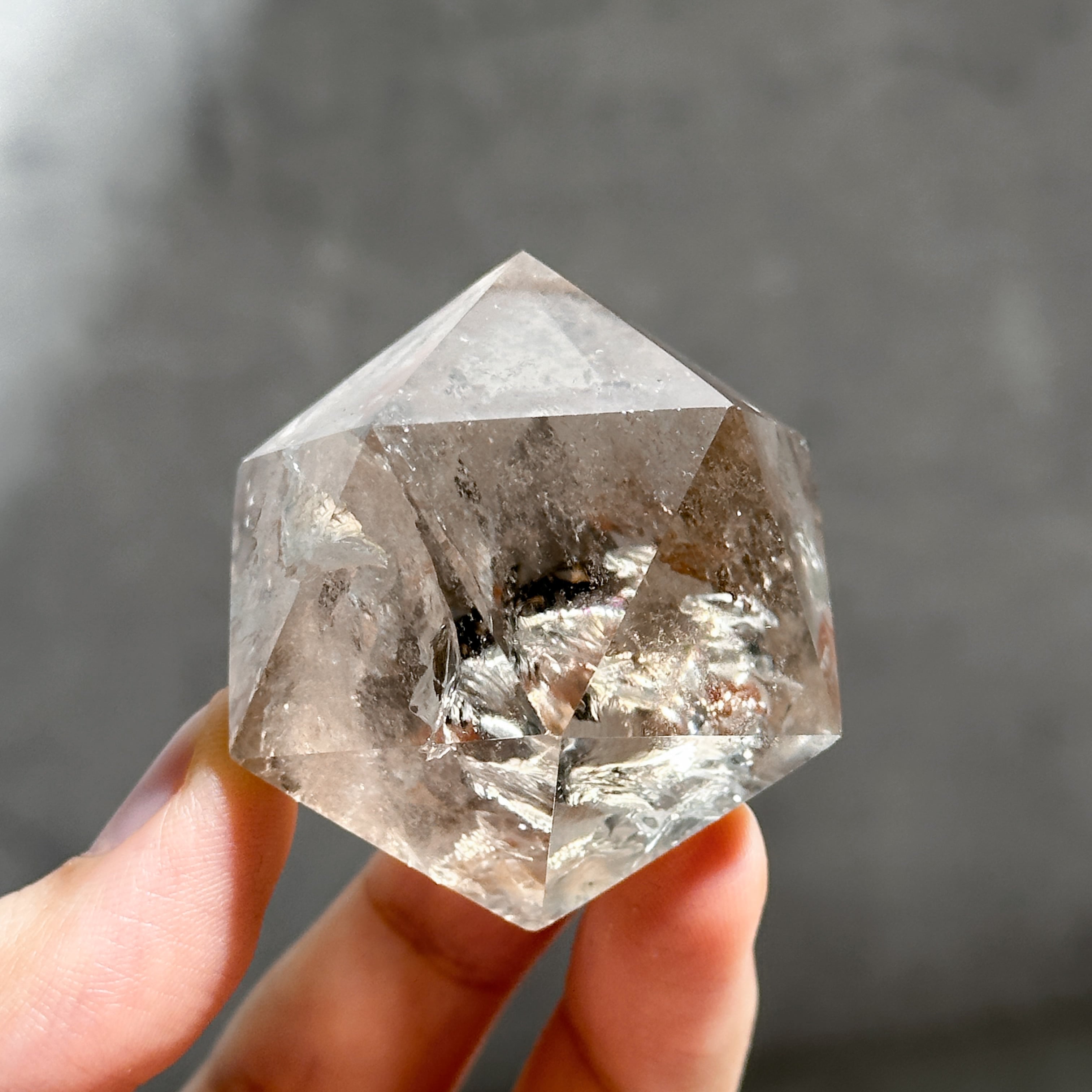 ミナスジェライス産スモーキークォーツ 正二十面体32◇ Smoky Quartz