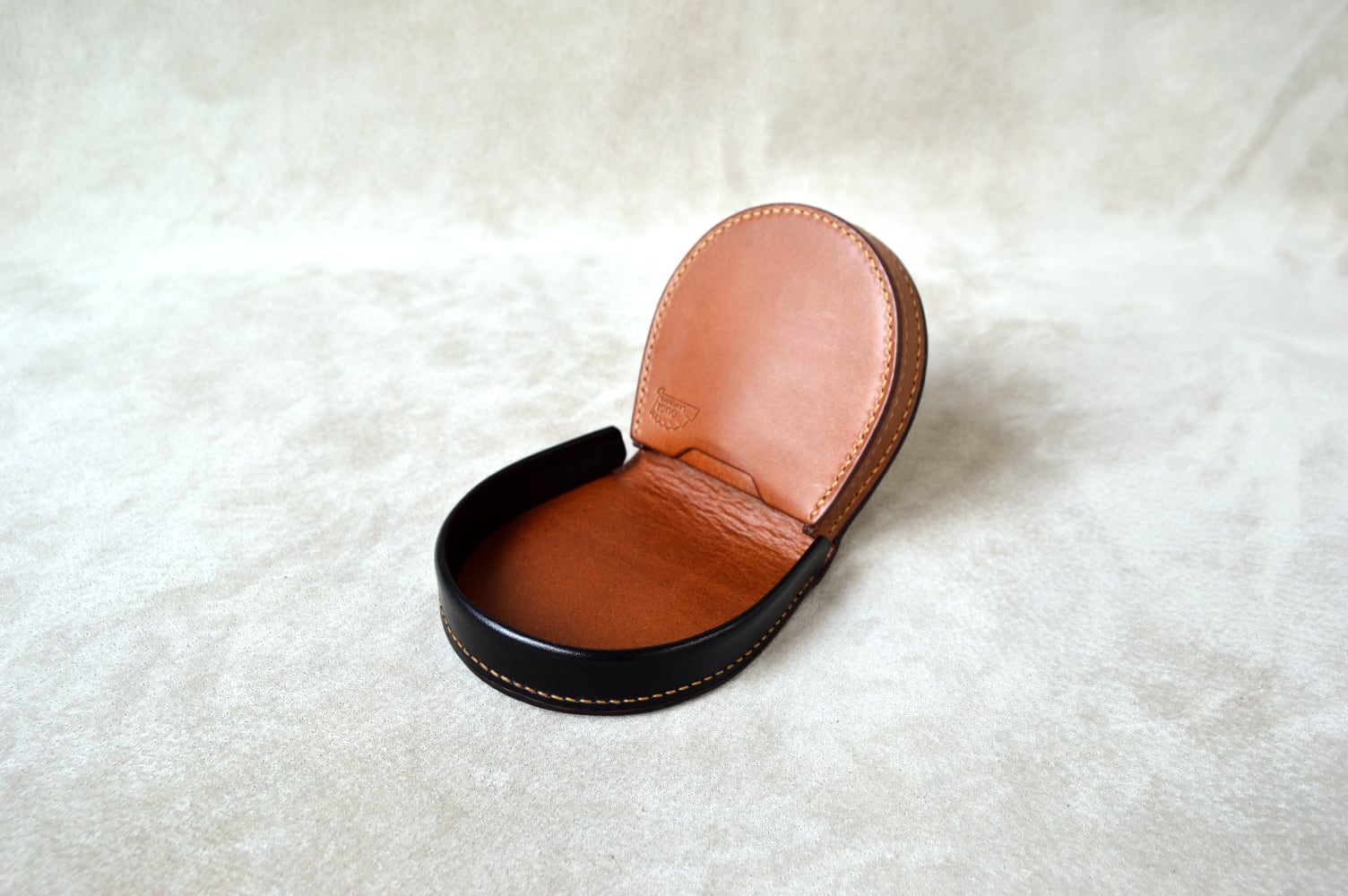 パネライ 希少 馬蹄型コインケース（カラーオーダー） | OUGI Leathers 小物