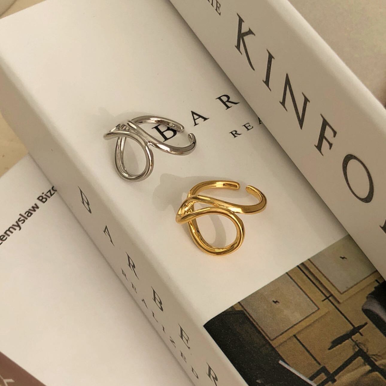 ring ］three-dimensional line | brouun