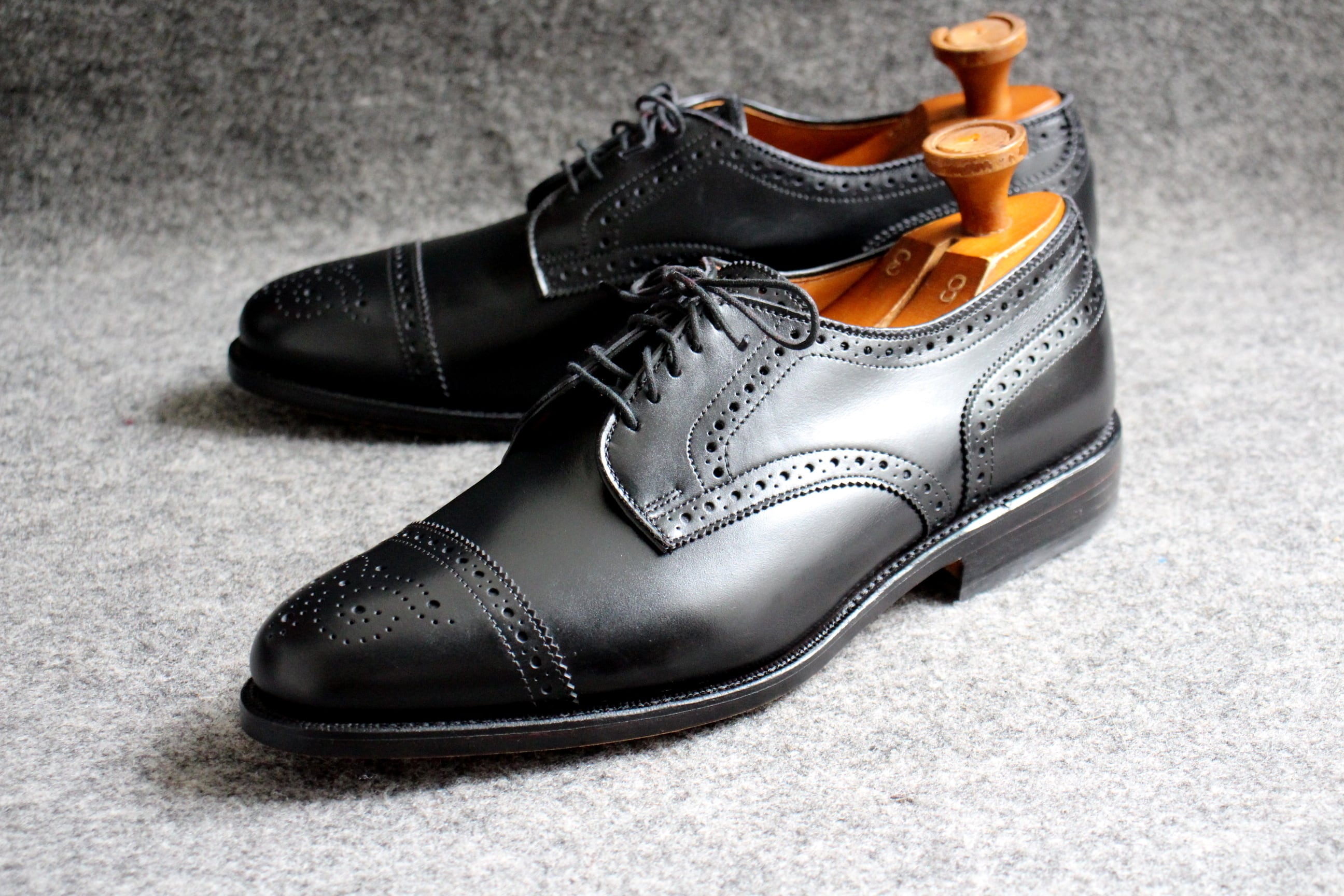 SUPER 8 SHOES