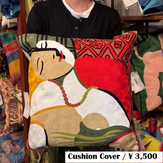 TOPANGA Homefurnishing Art Embroidery Cushion Cover　45×45cm　I　アートエンブロイダリークッションカバー　レッド　キュビズム　刺繍　