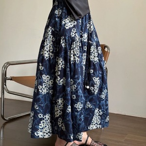 花柄ルーズAラインスカート W00347
