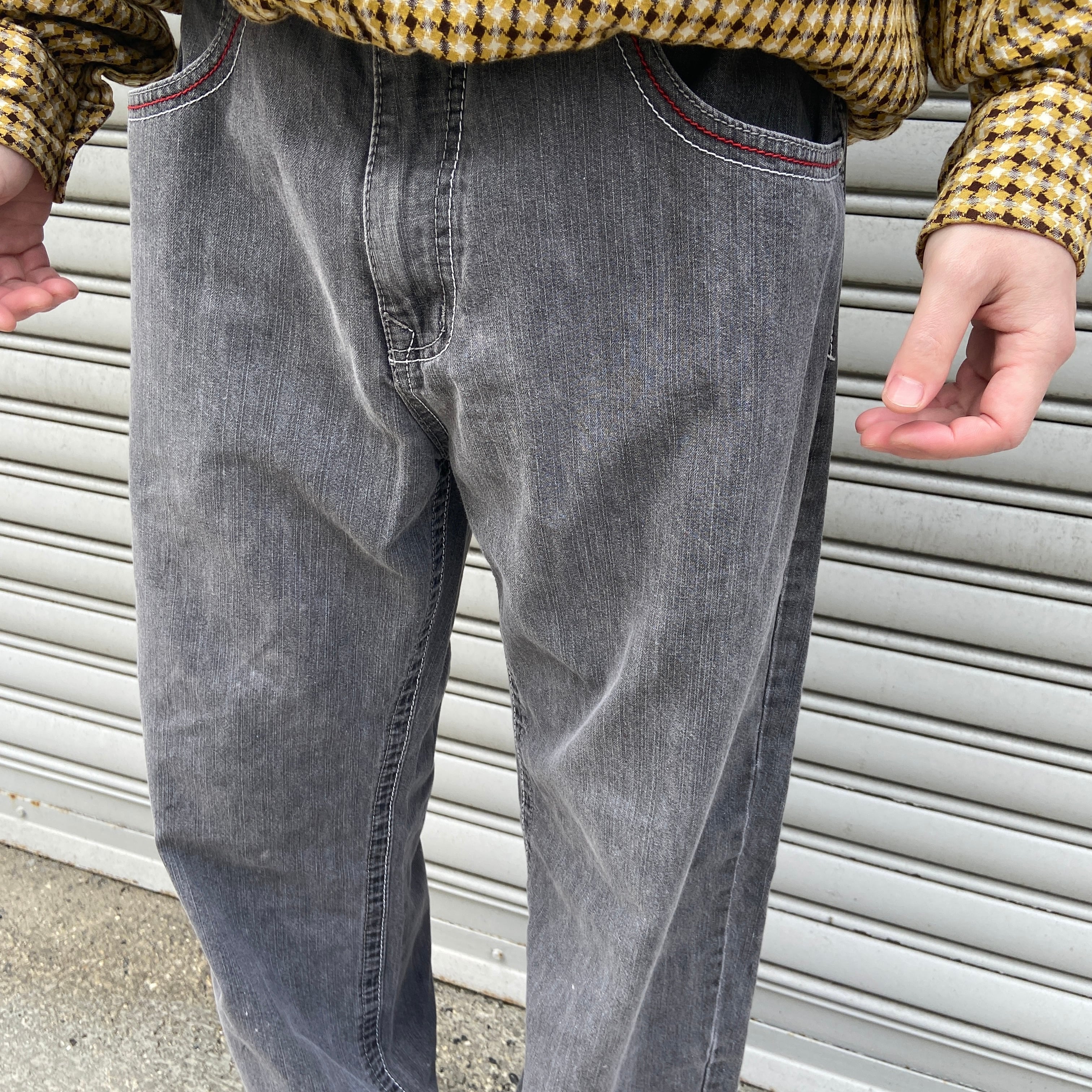 送料無料』SOUTHPOLE サウスポール ブラックデニムワイドパンツ 刺繍  