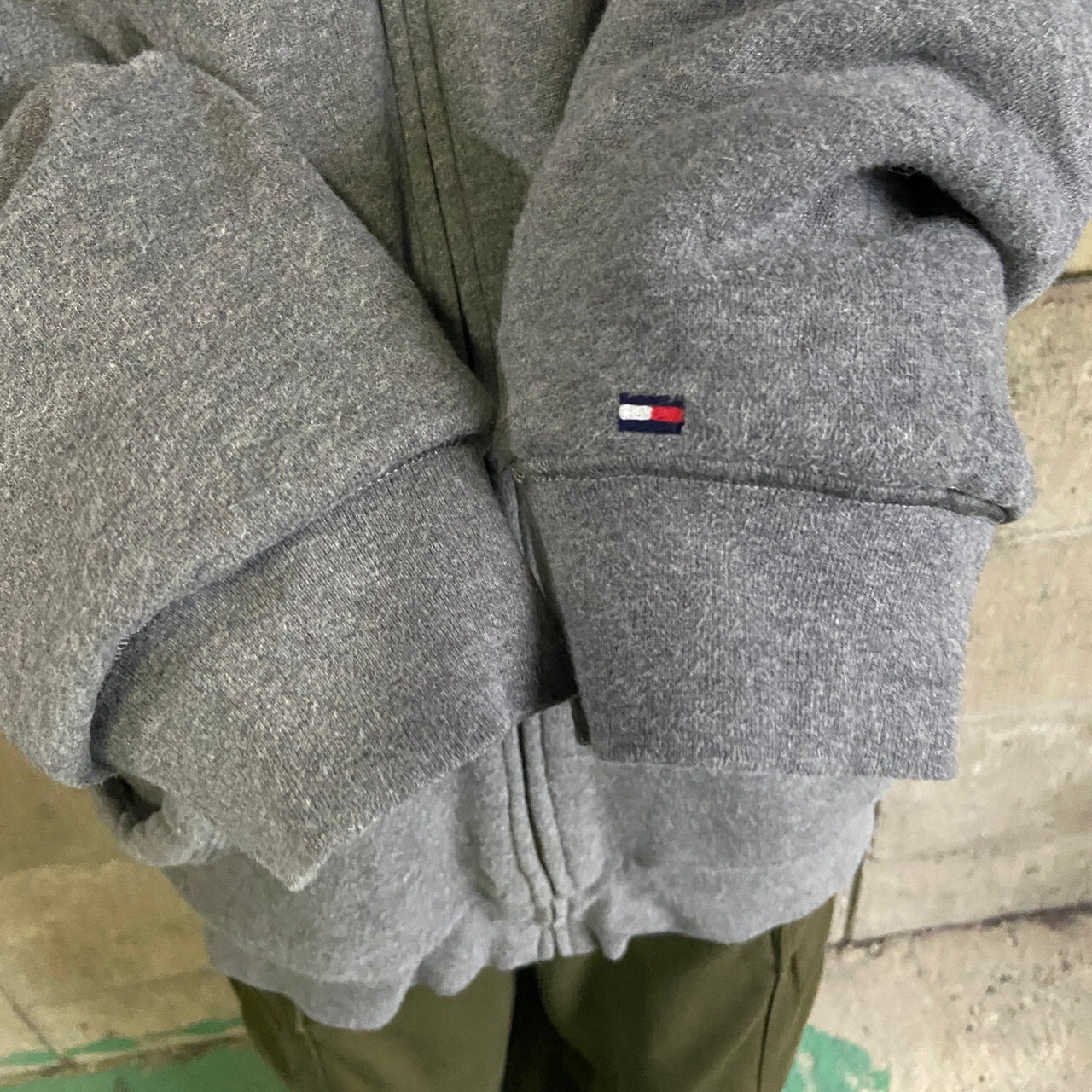 TOMMY HILFIGER トミーヒルフィガー フルジップスウェットパーカー 