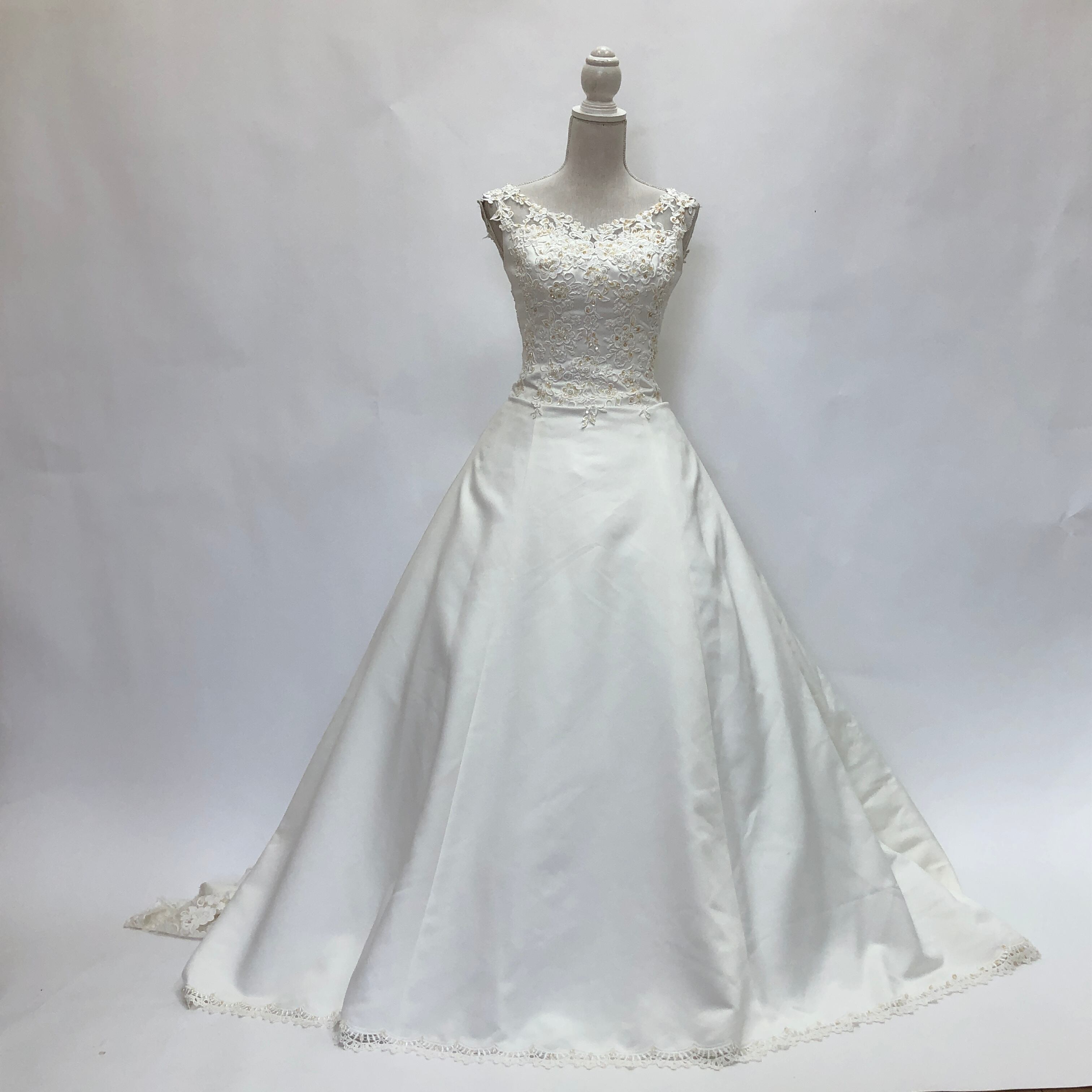 中古 ウェディングドレス プリンセス ホワイト 11号 W-346