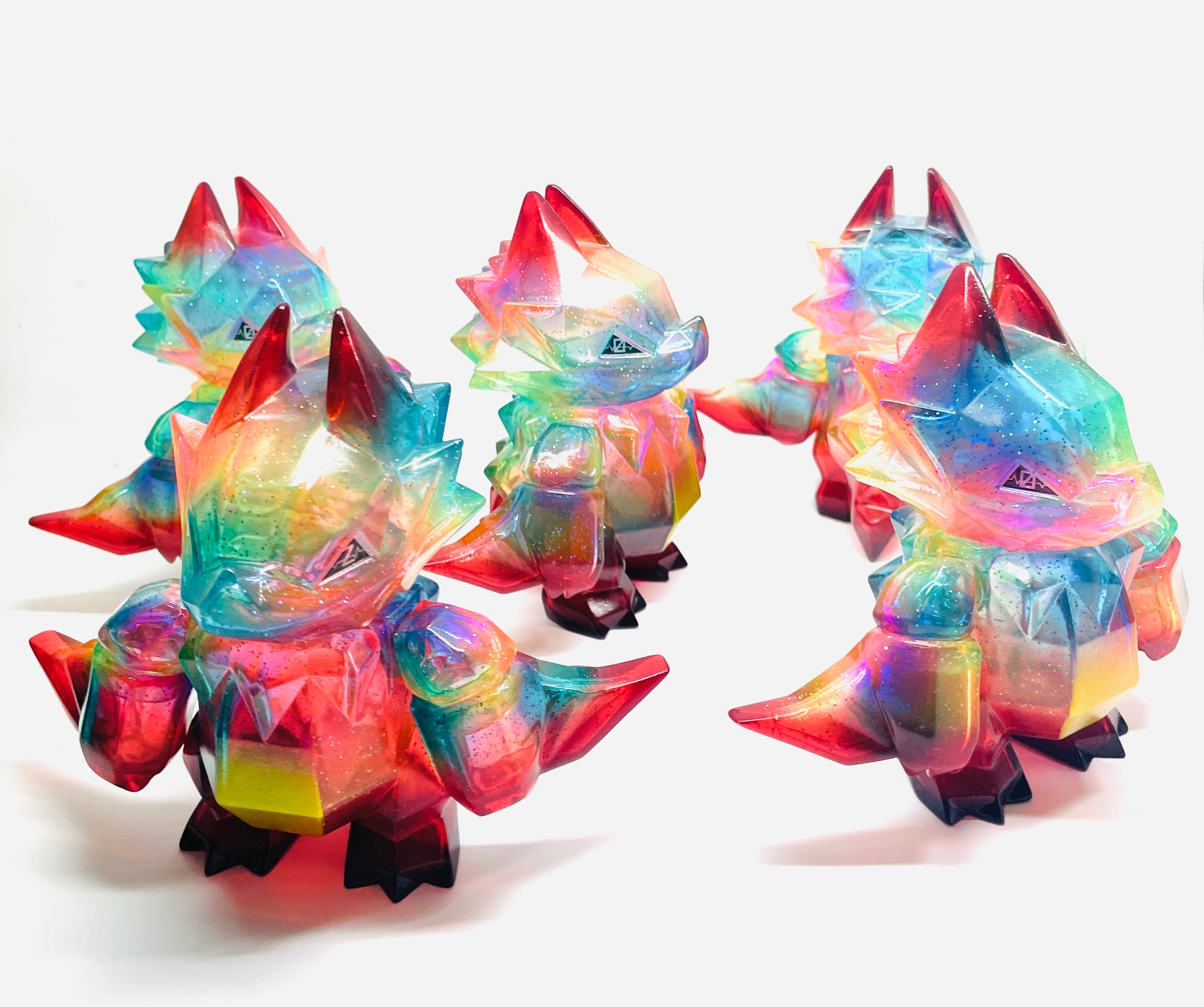 美品 ドラポリゴン ソフビ 虹色グラデーション nekorat