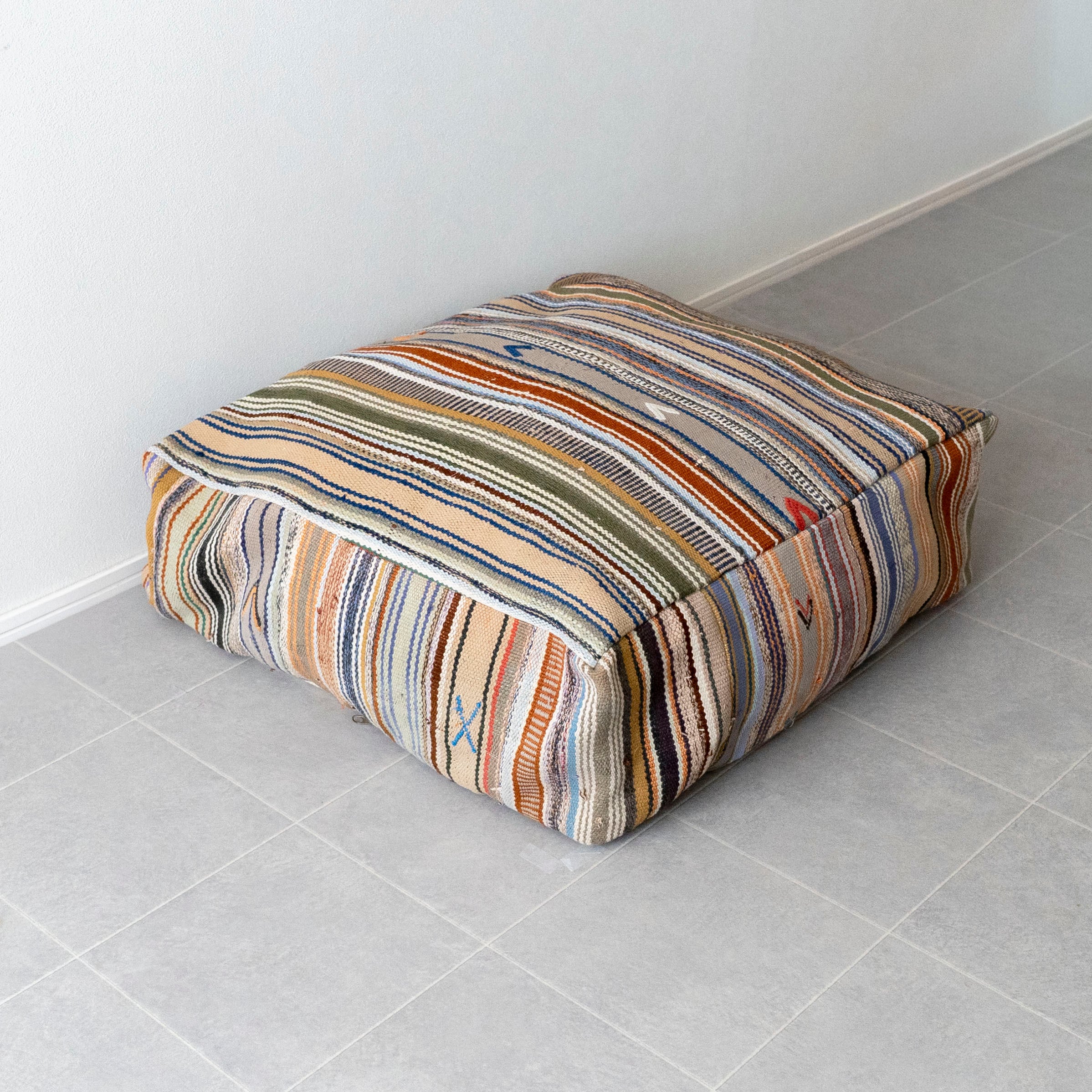 Vintage】ヴィンテージハイク・リメイク プフ-1 | SOMME