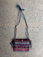 Miao tribe／Vintage textile shoulder bag