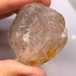 10. 希少✩ピンクフローライト✩パキスタン スカルドゥ産