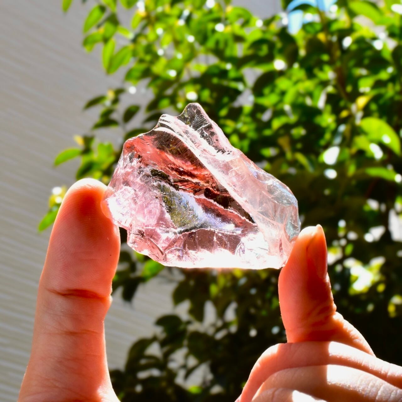 大振り シエラ産 希少 レア アンダラクリスタル ローズフロー 原石