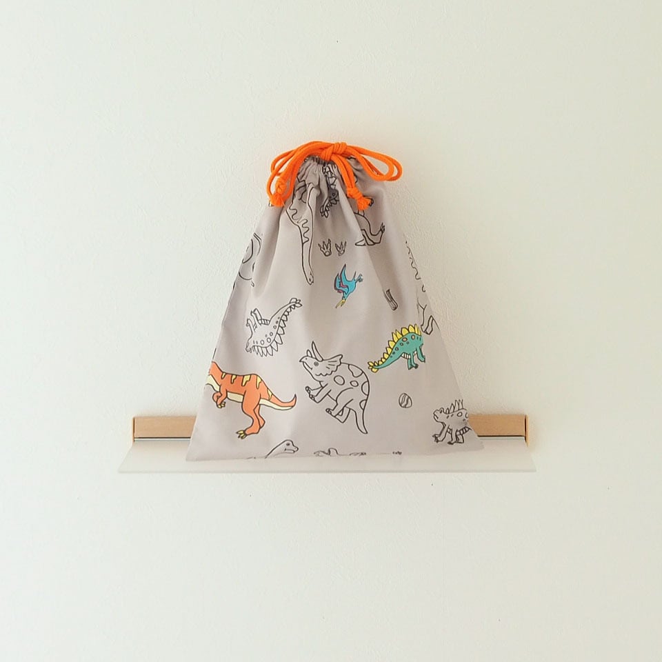 ぼくの好きな恐竜たち 巾着/はいいろ | Littlenavy｜ ハンドメイドの