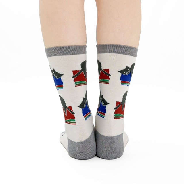 【JIN KITAMURA】北村人 SOCKS BLACK CAT ON BOOK ソックス 本の上の黒猫