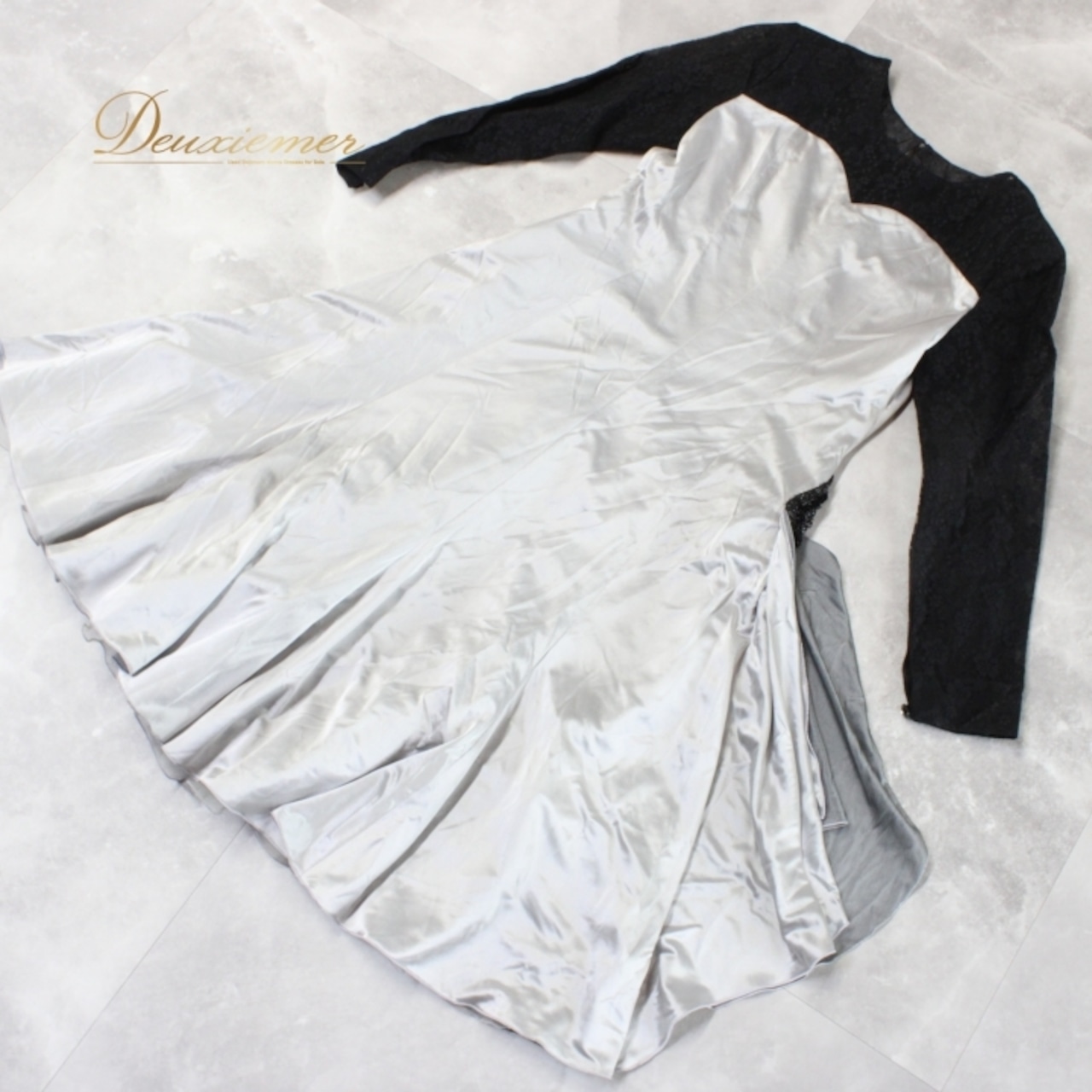 社交ダンス 衣装 スタンダード ドレス ワンピース レッスンウェア パーティドレス レディース 花柄 レース ブラック系 シルバー系 黒 長袖 シック 光沢感 滑らかな触り心地 繊細な花柄 おしゃれ パーティー トレーニング 衣装 結婚式 フォーマル 体型カバー 風合い ドレッシー セクシー 研修 競技用 複数サイズ展開 透け感