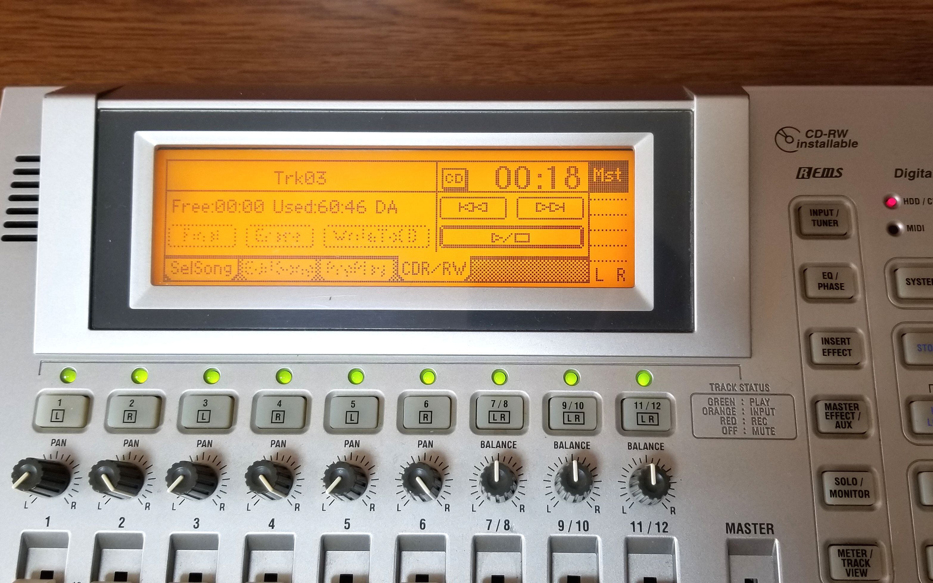 KORG Digital Recording Studio D12 CDドライブ搭載 完動品・動作保証