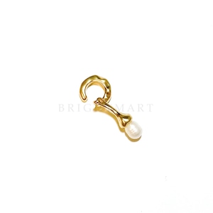 Drop Pearl Cuff - ドロップパールカフ - / Gold