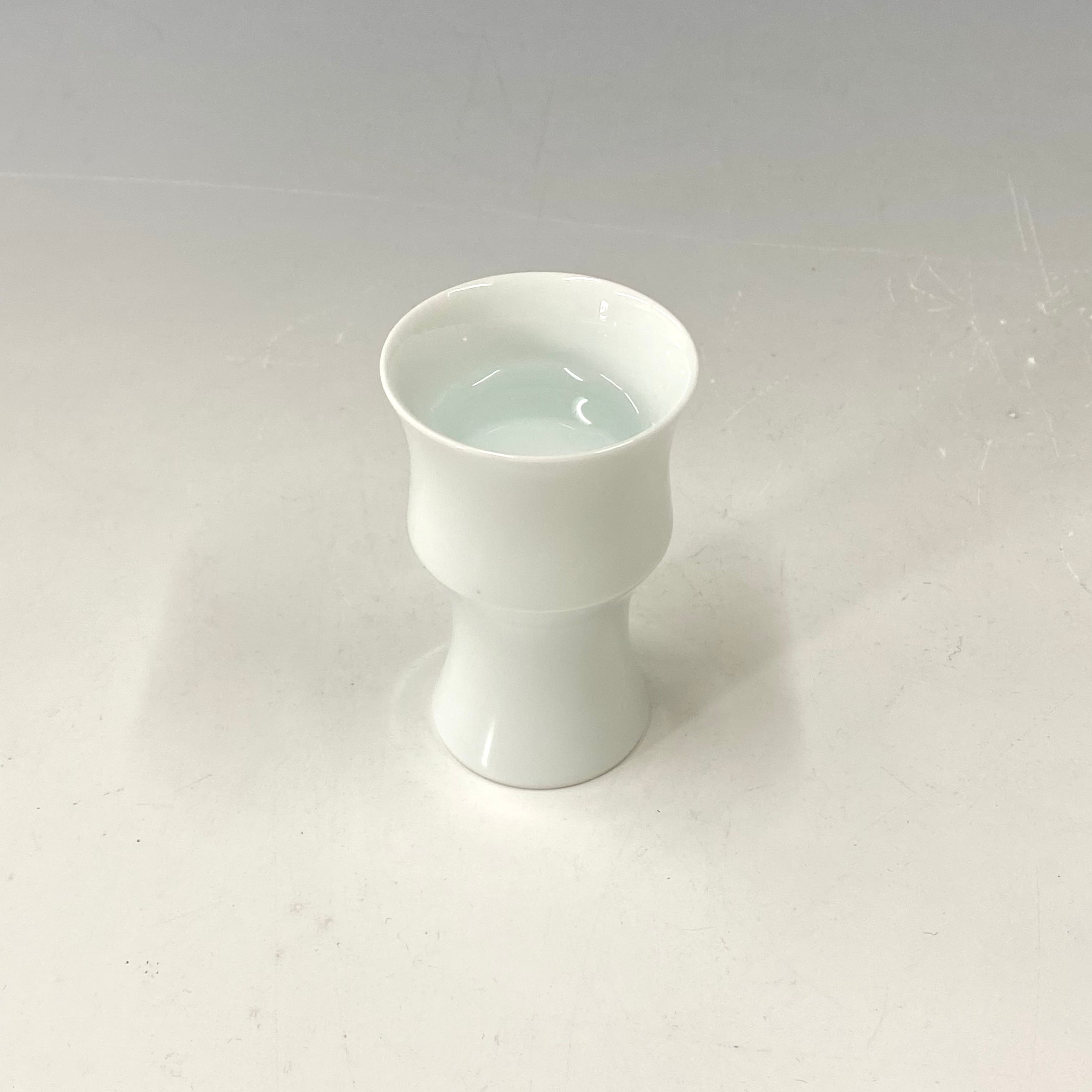 中尾恭純】白磁酒器 | 中仙窯