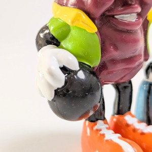 ☆ VINTAGE 1991 ☆ 【 California Raisins（カリフォルニアレーズン）】『 Benny Bowler ( ベニー ) / Hardee's / CARD有り 』 ハーディーズ ミールトイシリーズ / PVC フィギュア ビンテージトイ 〚アメリカン雑貨 アメトイ〛