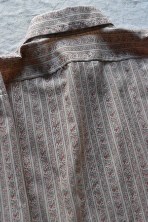 1970s Pale pink stripe shirt