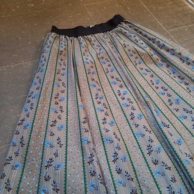 ドイツ製 花柄 スカート ユーロ used [112009]