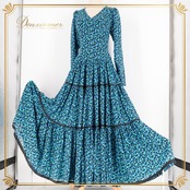 フラメンコ 衣装 ワンピース ドレス ブルー系 グリーン系 青 緑 柄 模様 長袖 ダンス パーティ レトロ 華やか フラメンコワンピース ロング丈 総柄 ステージ衣装 ダンス衣装 イベント フェミニン かわいい エレガント