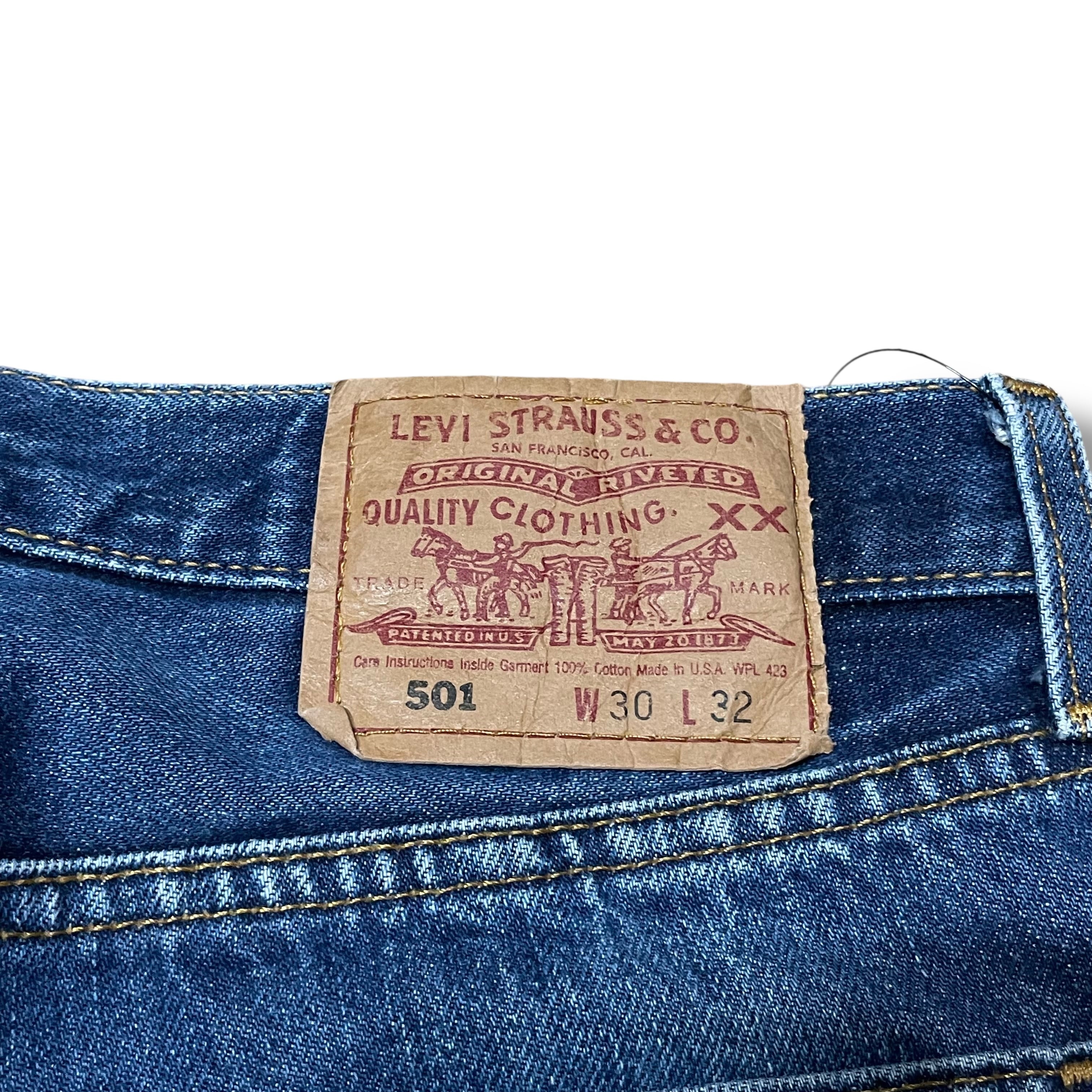 美品　00s　Levi's 501　濃紺　ストレート　デニムパンツ　33×32 30×32】【00年代】【USA製】Levi's 501 リーバイス ストレートデニム