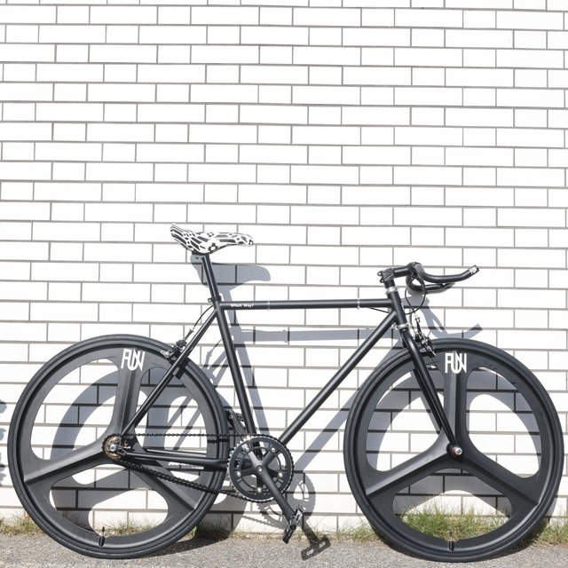 【FUN 700C ANGUS FLAT, Mat black】サイズ54 ホリゾンタルフレーム ハイテン クロモリ ピストバイク シングルスピード 自転車 オーダーメイド自転車 バトンホイール