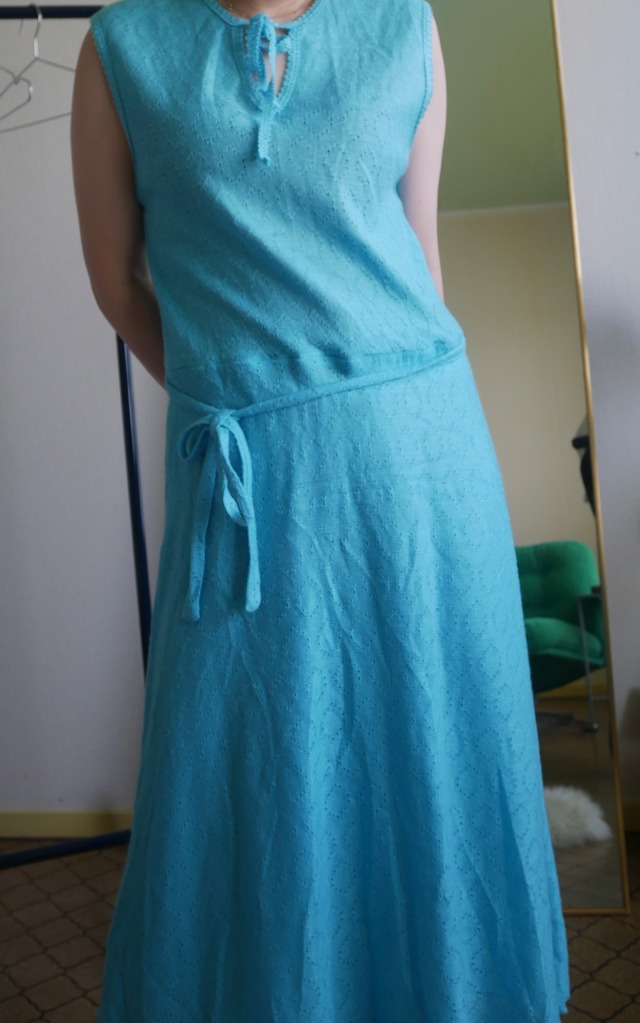 70s-80s VINTAGE Eyelet Lace Knit Dress