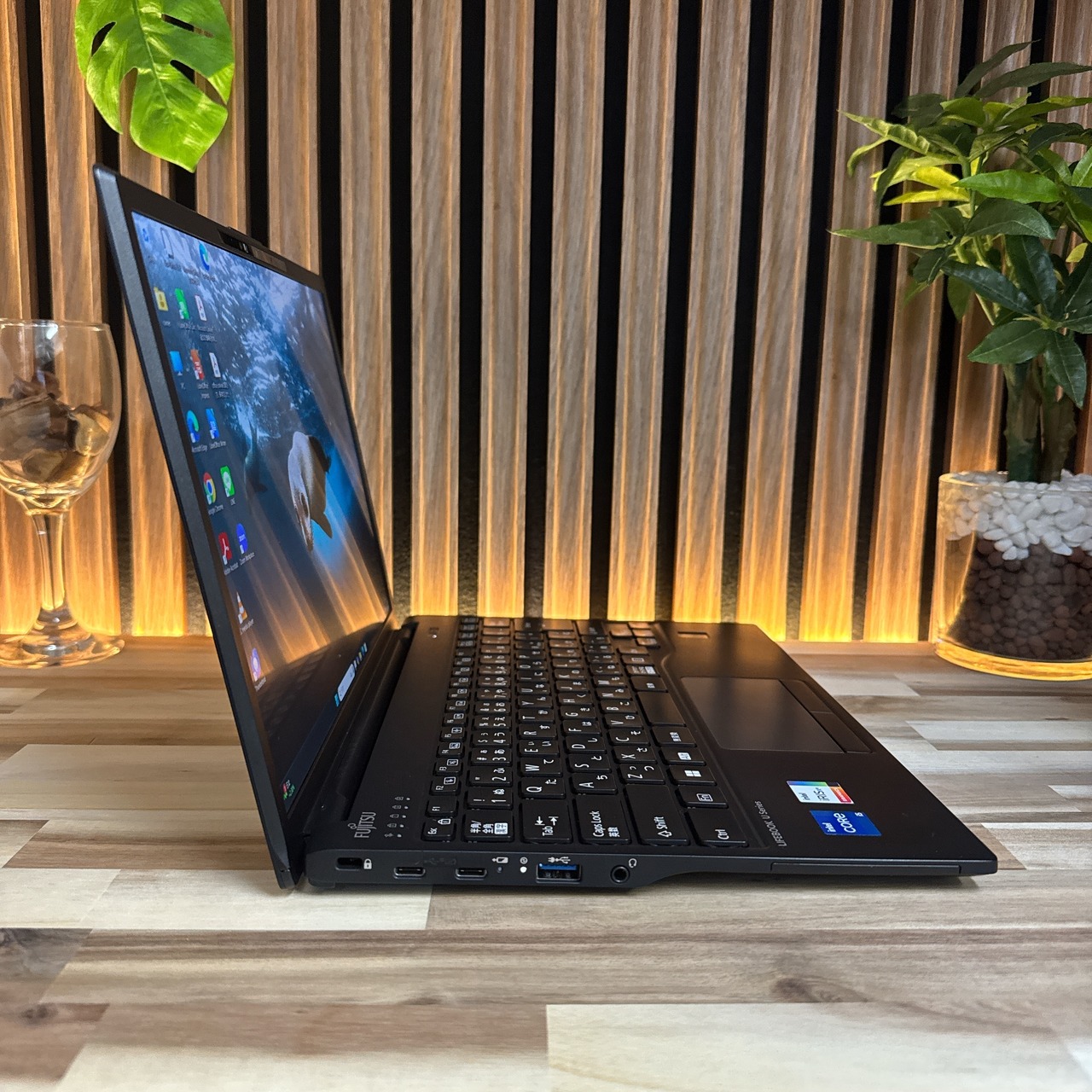 『美品2023年モデル』LIFEBOOK U9313/N  i5第13世代  SSD256GB  超軽量  ノートパソコン