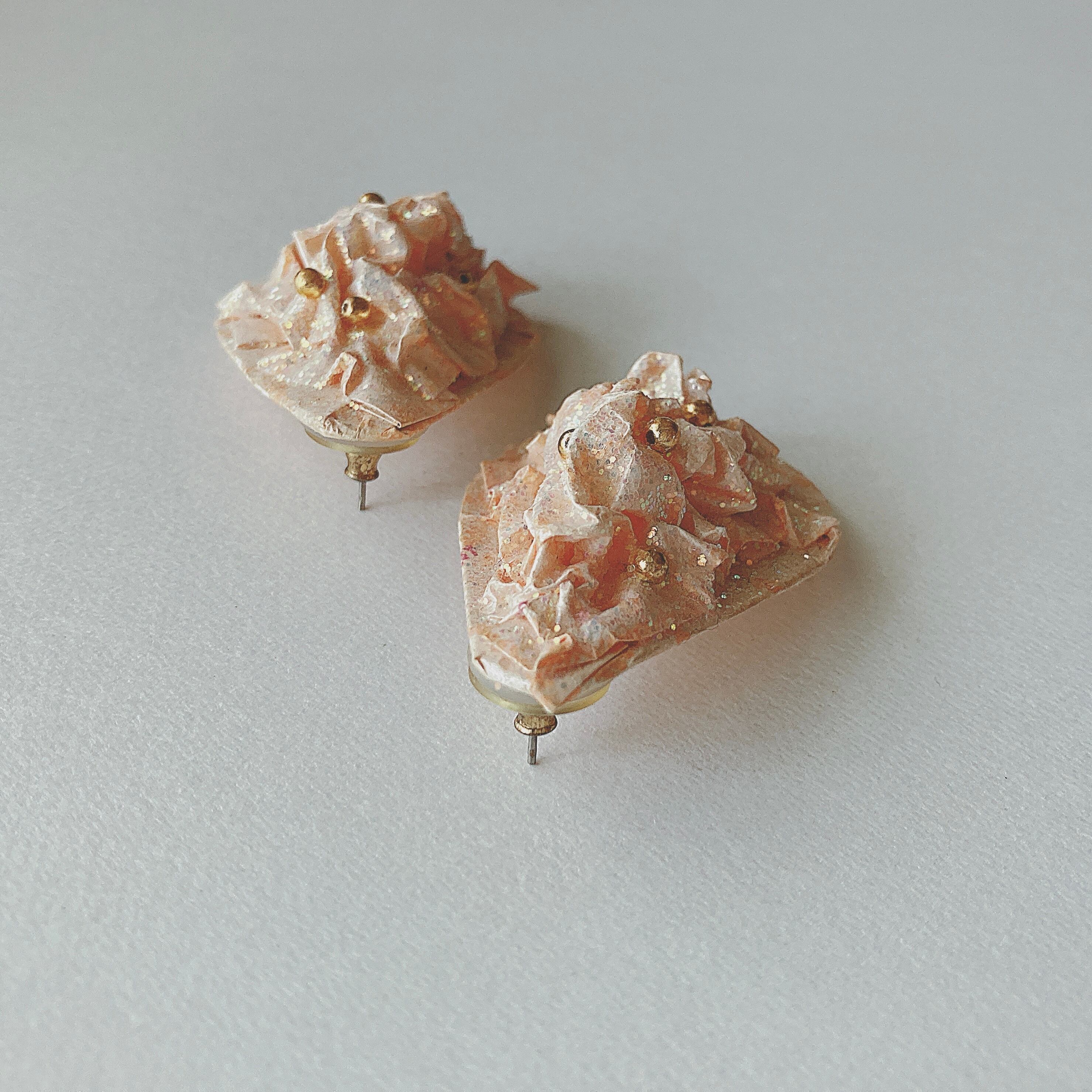 Vintage pink paper glitter earrings ヴィンテージ ピンク ペーパー グリッター ラメ ピアス b1457