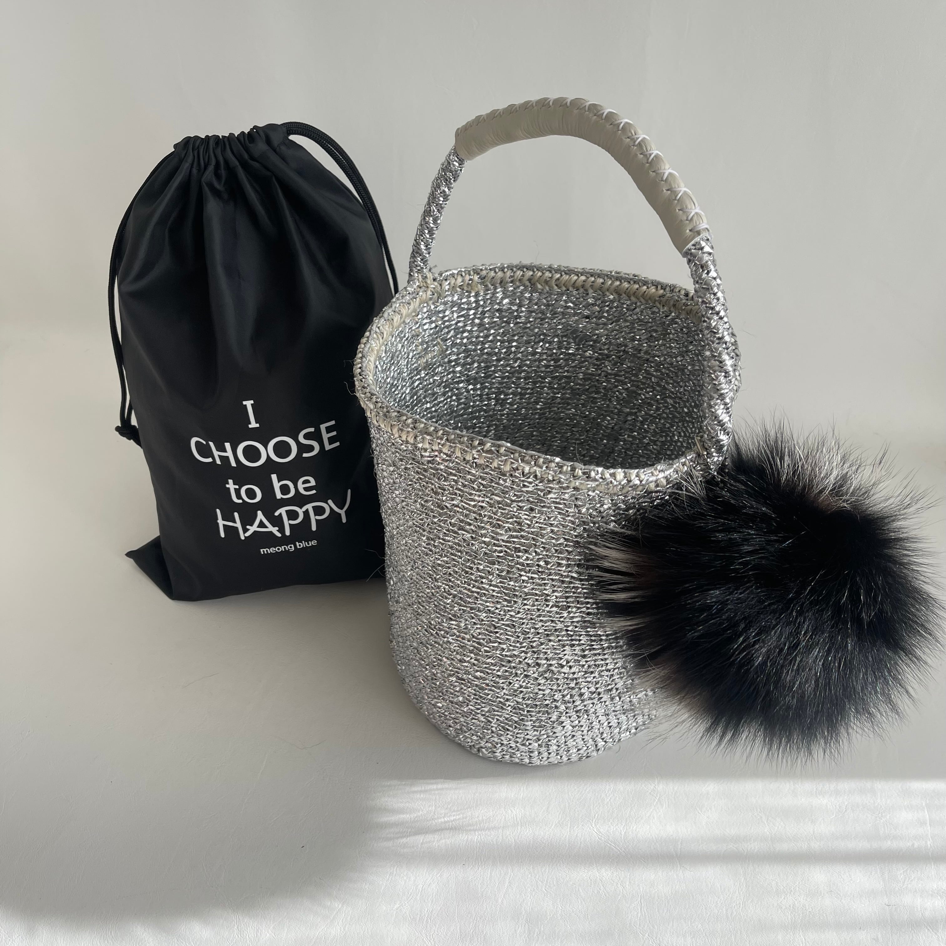 限定即納 】OVAL Kago-Bag & FUR / 巾着バッグ付き | meong blue